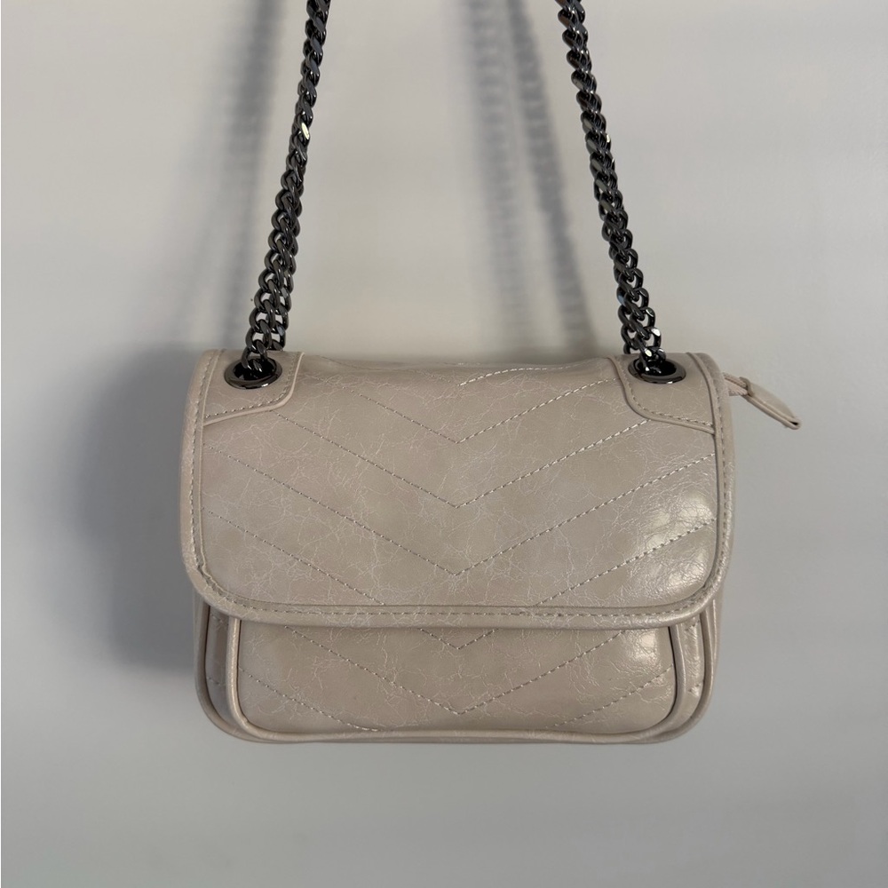 Cream Quilted Adjustable Crossbody Bag with Gunmetal Chain